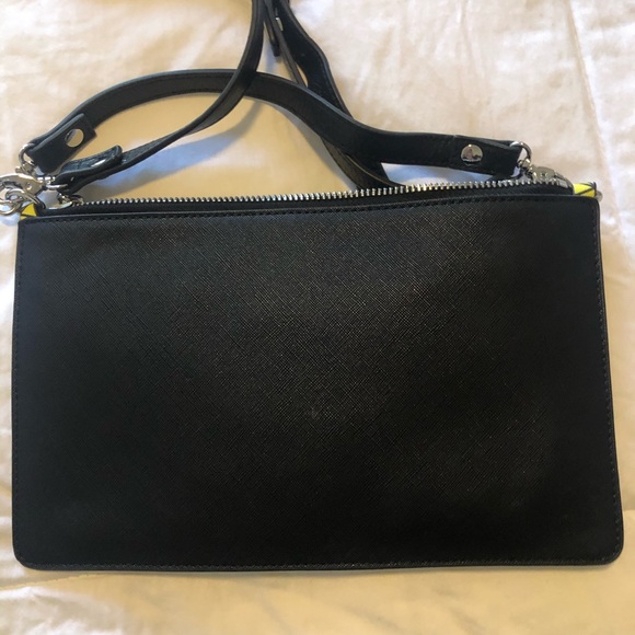 Barbara Rihl crossbody pineapple bag - Picture 4 of 5